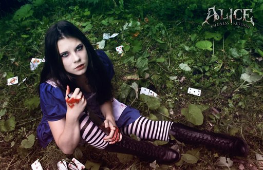 Alice: Madness Returns - Косплей Alice:Madness Returns 